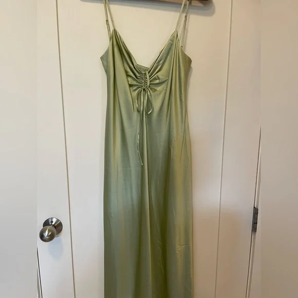 St.Cloud Label Dresses | New St. Cloud Label Staple Silk Slip Dress Butterfly Green Sz M | Color: Green | Size: M | Vanity2011'S Closet